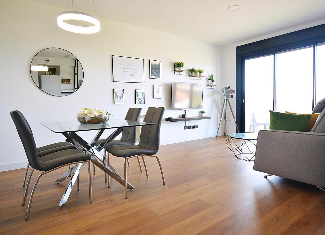 Precioso Apartamento Con Piscina En サンシェンショ エクステリア 写真